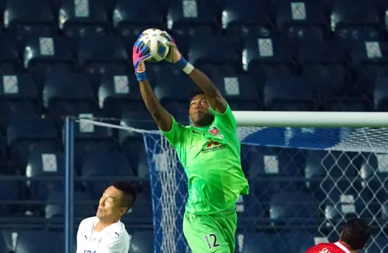 Zion Suzuki