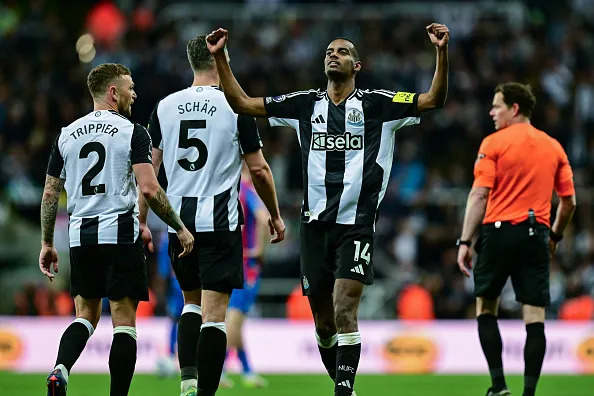 Isak scored again in Newcastle’s victory over Crystal Palace