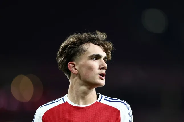 เก่งเกินอายุ ! ดาวรุ่งพรสวรรค์สูงวัย 15 ปี ปืนใหญ่ เตรียมย้ายขึ้น U21