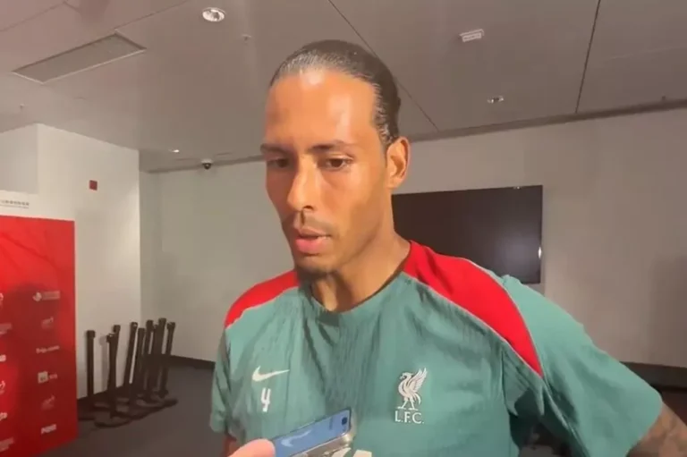 VVD แย้ม หงส์ยังไม่หยุดช็อปท่ามกลางข่าวดาวดัง พรีเมียร์ลีก ย้ายออก