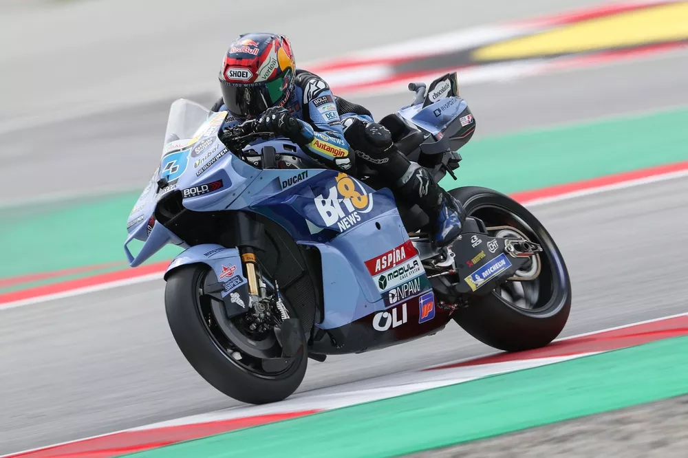 “เหมือนเด็กได้เล่นชิงช้า!” อเล็กซ์ แฮปปี้โฮมเรซมอนต์เมโล รั้งท็อป 2 ซ้อม Catalan GP แต่เตือนระวัง KTM
