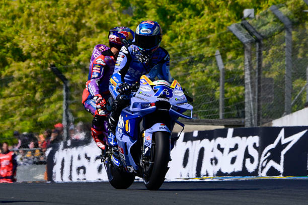 สูสีขั้นสุด! ท็อป 10 ห่างไม่ถึงเสี้ยววิ สรุปผลซ้อม French GP “ซาร์โก” นำฝูง ช็อกเวลาเท่ากันเป๊ะ 2 คู่