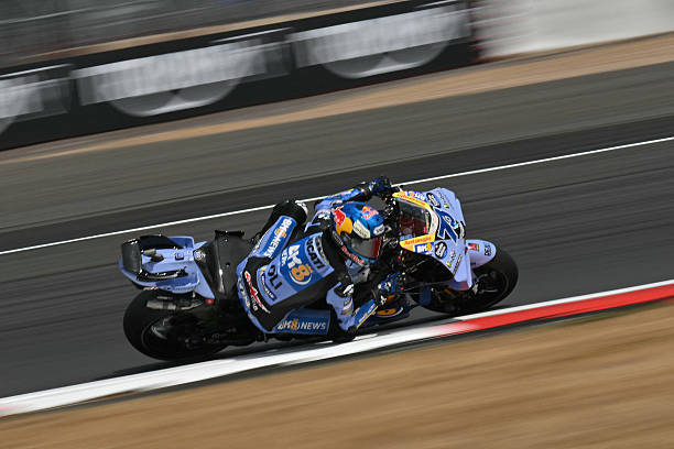 ตารางคะแนน MotoGP ล่าสุด: 'มาร์ติน' รั้งจ่าฝูงเหนียวแน่น 'เบซเซคคิ' ผงาดแซง 'มาร์ค มาร์เกซ' ยึดท็อป 3